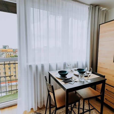 Komfortowy Apartament W Centrum Wroclawia المظهر الخارجي الصورة